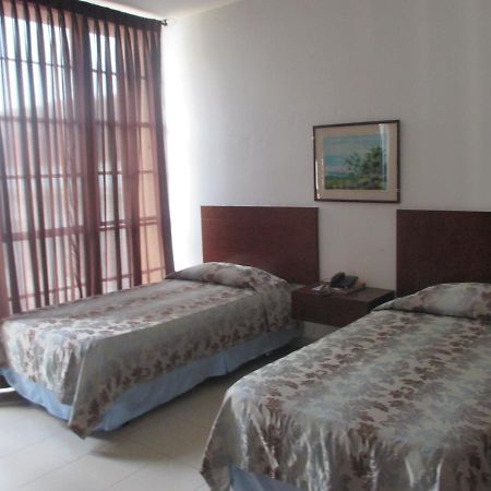Hotel Royal Plaza Cali Buitenkant foto