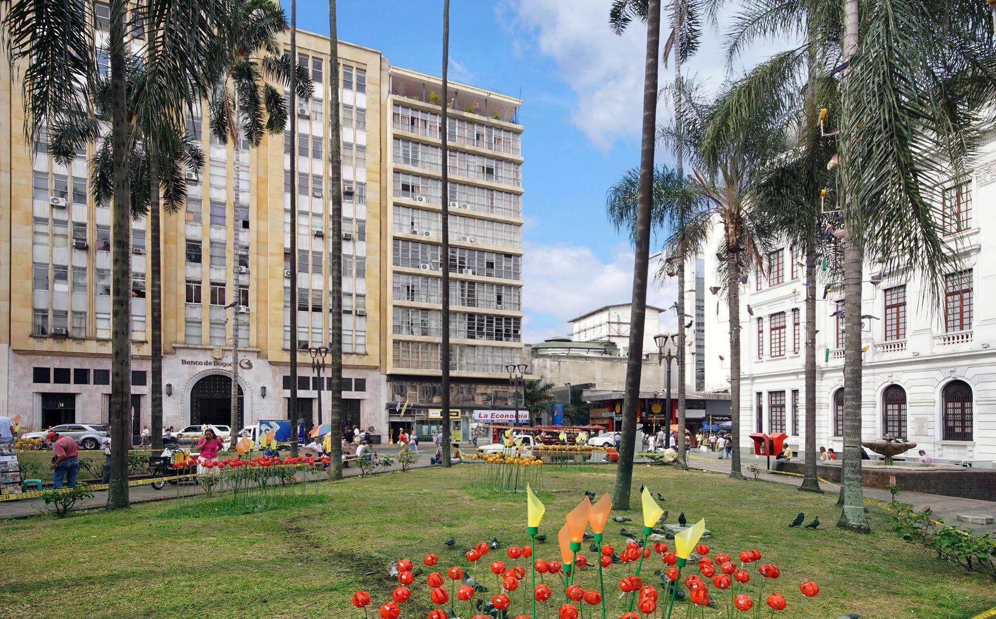 Hotel Royal Plaza Cali Buitenkant foto