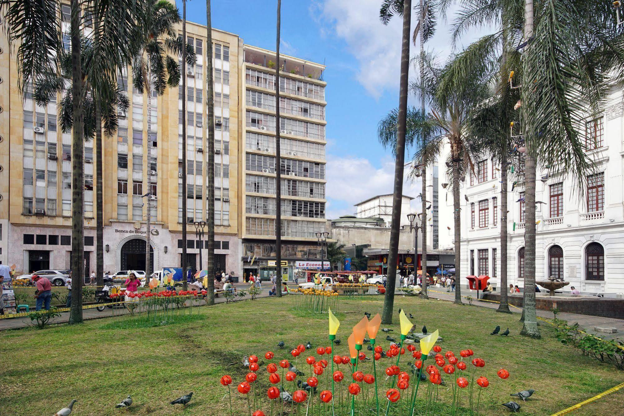 Hotel Royal Plaza Cali Buitenkant foto